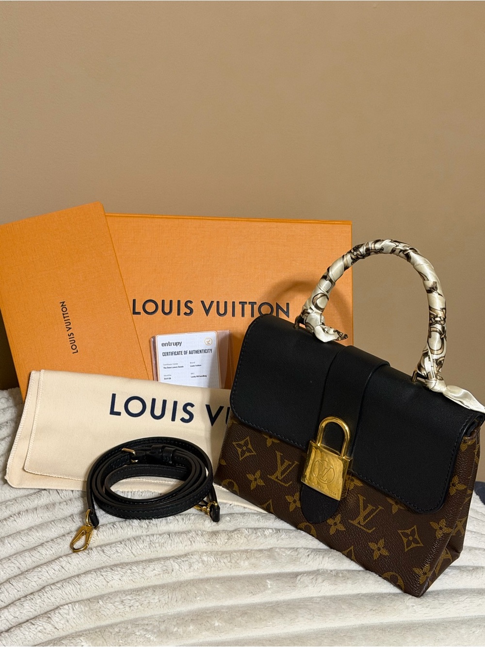 EUC LOUIS VUITTON LOCKY BB MONOGRAM FULL SET